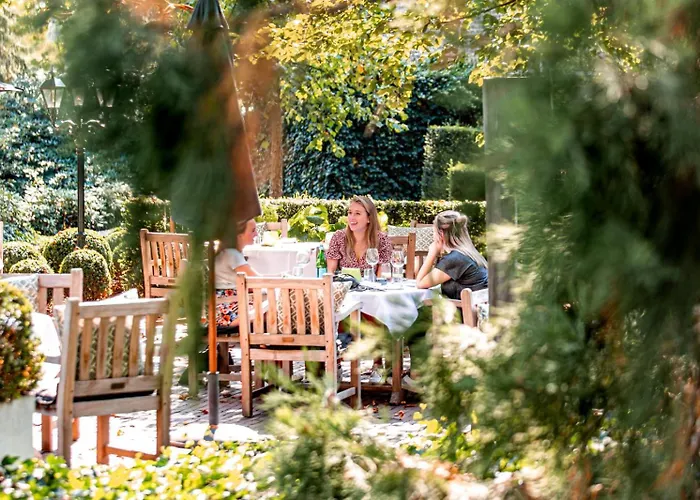 Отель Kasteeltje Hattem 4*